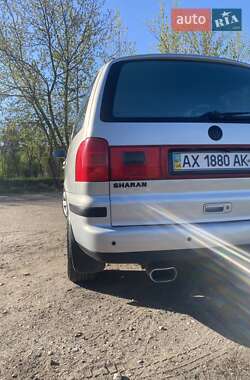 Минивэн Volkswagen Sharan 2003 в 