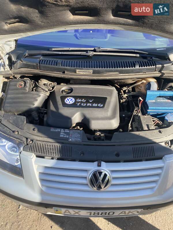 Минивэн Volkswagen Sharan 2003 в Чугуеве