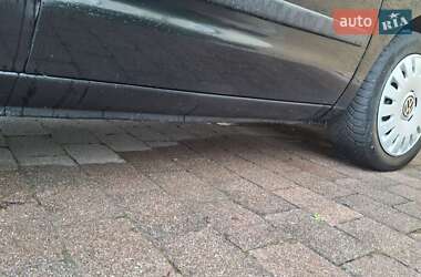 Минивэн Volkswagen Sharan 2002 в 