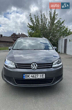 Мінівен Volkswagen Sharan 2011 в 