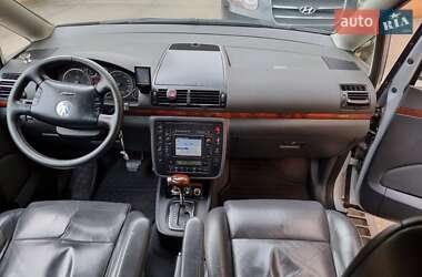 Минивэн Volkswagen Sharan 2006 в 