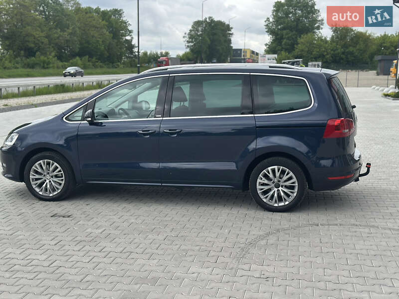 Мінівен Volkswagen Sharan 2011 в Тернополі