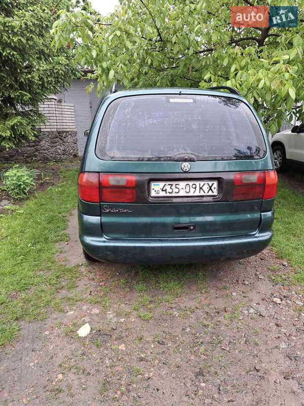 Минивэн Volkswagen Sharan 1999 в Фастове