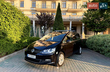 Мінівен Volkswagen Sharan 2015 в Одесі