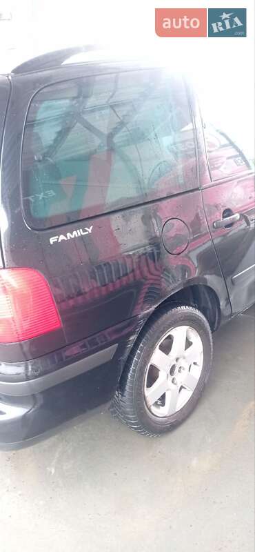 Мінівен Volkswagen Sharan 2001 в Мостиській