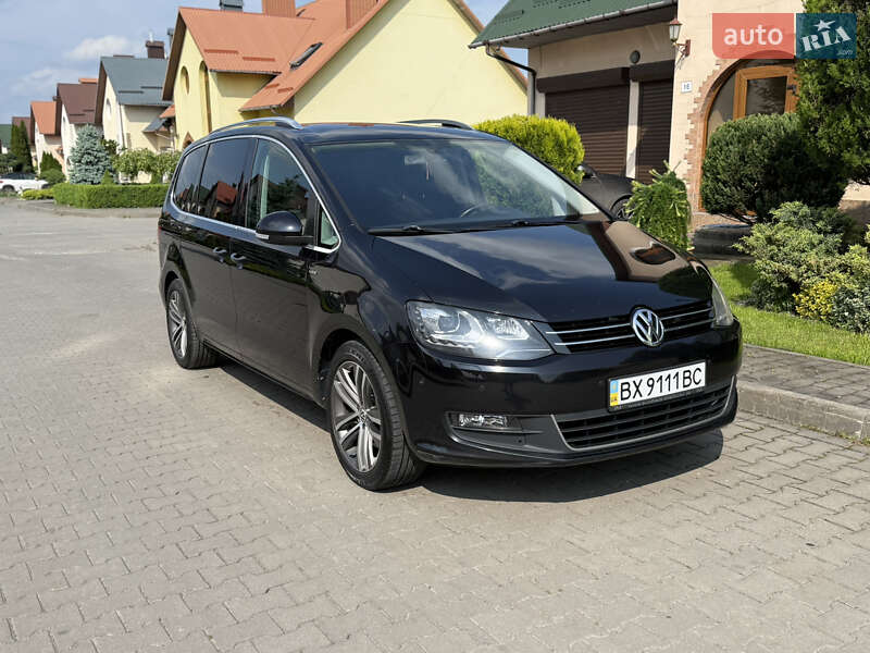 Минивэн Volkswagen Sharan 2013 в Хмельницком