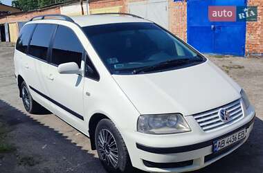 Минивэн Volkswagen Sharan 2001 в 