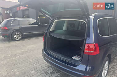 Минивэн Volkswagen Sharan 2012 в 