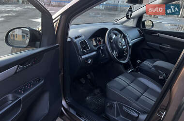 Минивэн Volkswagen Sharan 2012 в 