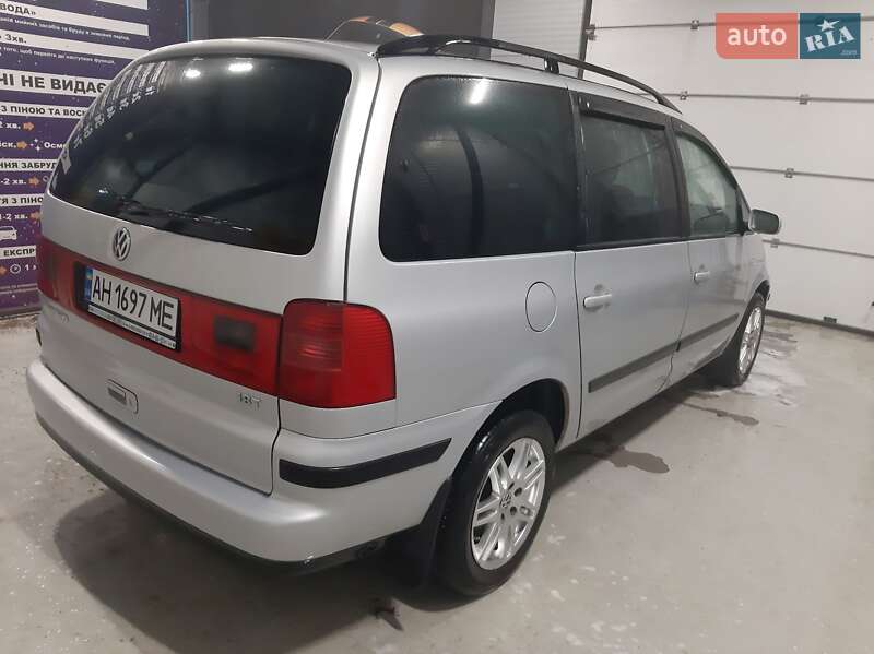 Минивэн Volkswagen Sharan 2003 в Ивано-Франковске