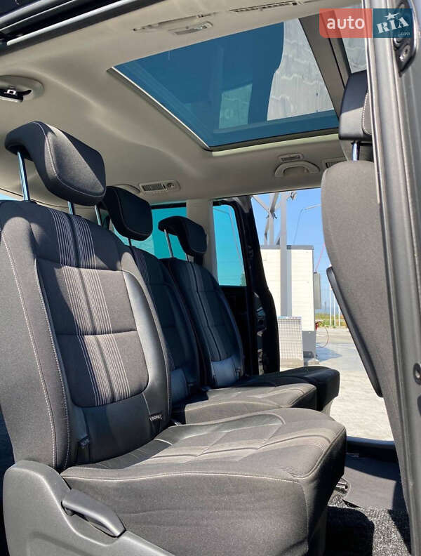 Минивэн Volkswagen Sharan 2012 в Ужгороде