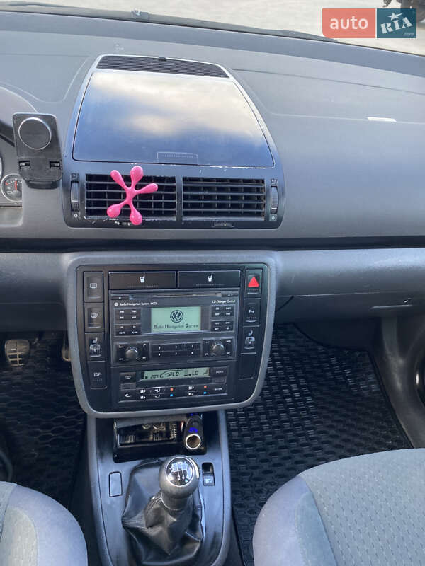 Минивэн Volkswagen Sharan 2004 в Тернополе фото 12 Минивэн Volkswagen Sharan 2004 в Тернополе
