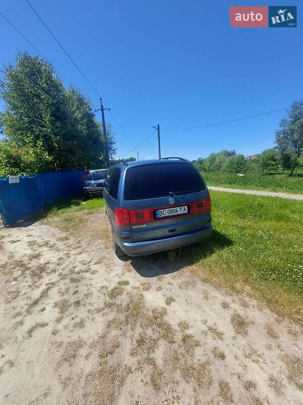 Мінівен Volkswagen Sharan 2001 в Львові