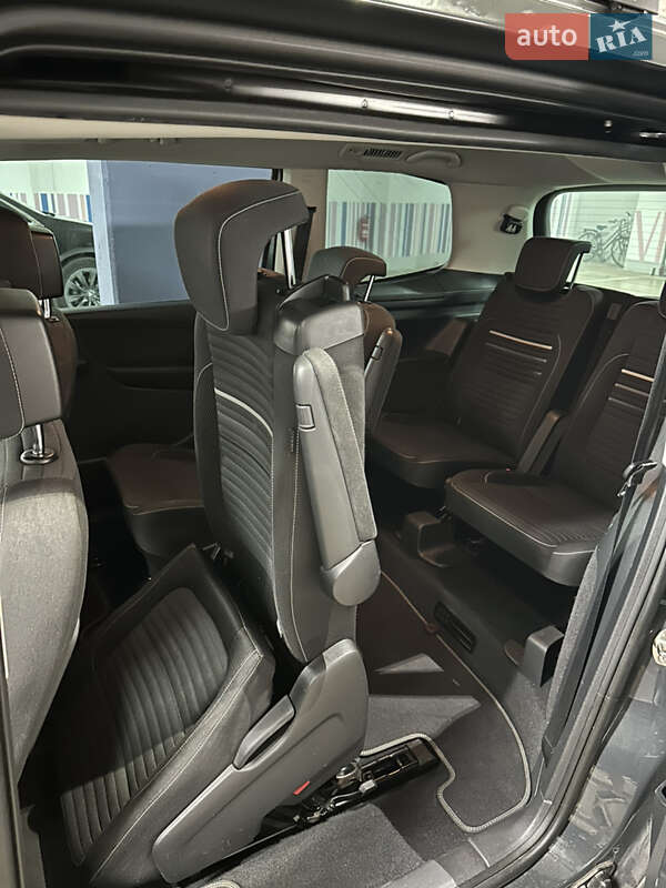 Минивэн Volkswagen Sharan 2015 в Хмельницком