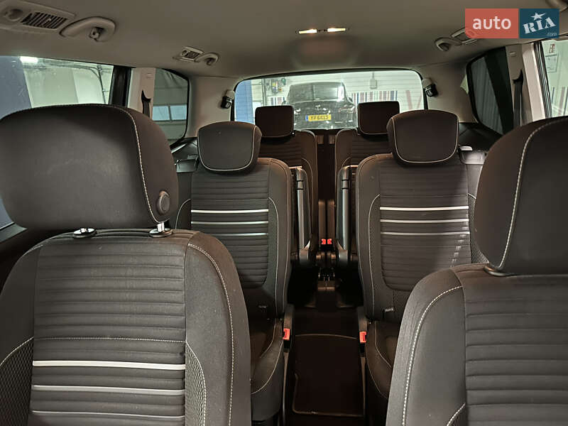 Минивэн Volkswagen Sharan 2015 в Хмельницком