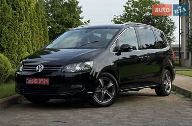 Минивэн Volkswagen Sharan 2015 в Сарнах