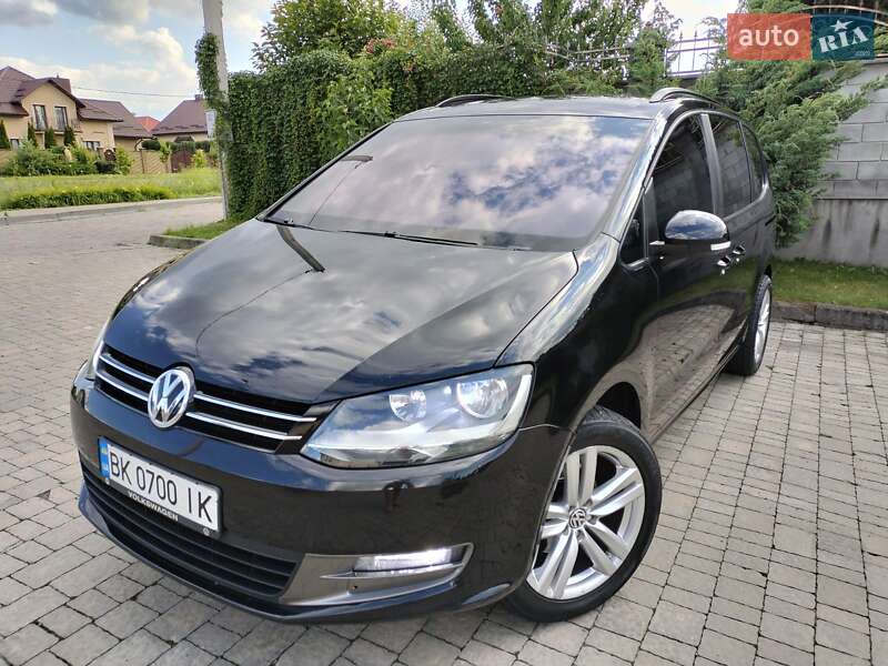 Мінівен Volkswagen Sharan 2016 в Рівному