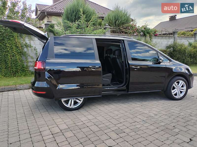 Мінівен Volkswagen Sharan 2016 в Рівному