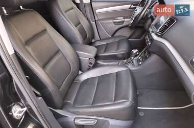Мінівен Volkswagen Sharan 2016 в 