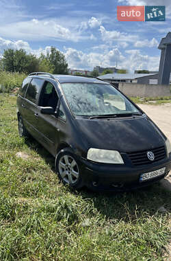Минивэн Volkswagen Sharan 2002 в 