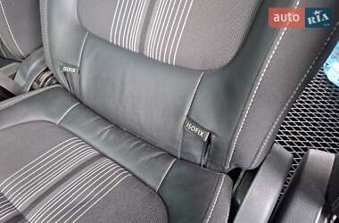 Минивэн Volkswagen Sharan 2012 в 