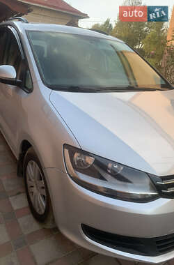 Минивэн Volkswagen Sharan 2013 в 
