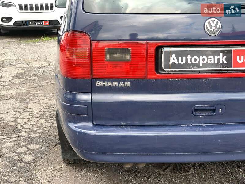 Минивэн Volkswagen Sharan 2001 в Виннице