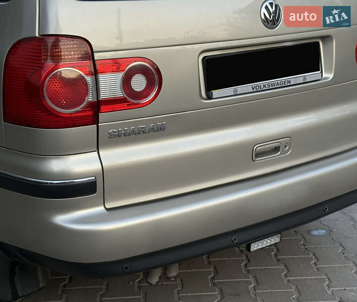 Минивэн Volkswagen Sharan 2007 в Одессе