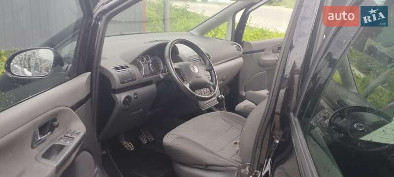 Минивэн Volkswagen Sharan 2007 в Тлумаче