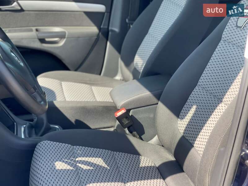 Минивэн Volkswagen Sharan 2013 в Ужгороде