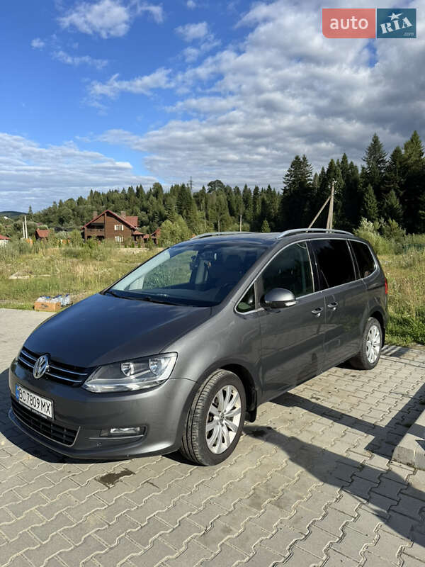 Мінівен Volkswagen Sharan 2012 в Львові