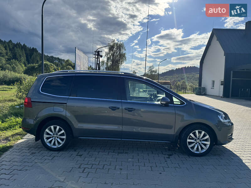 Мінівен Volkswagen Sharan 2012 в Львові