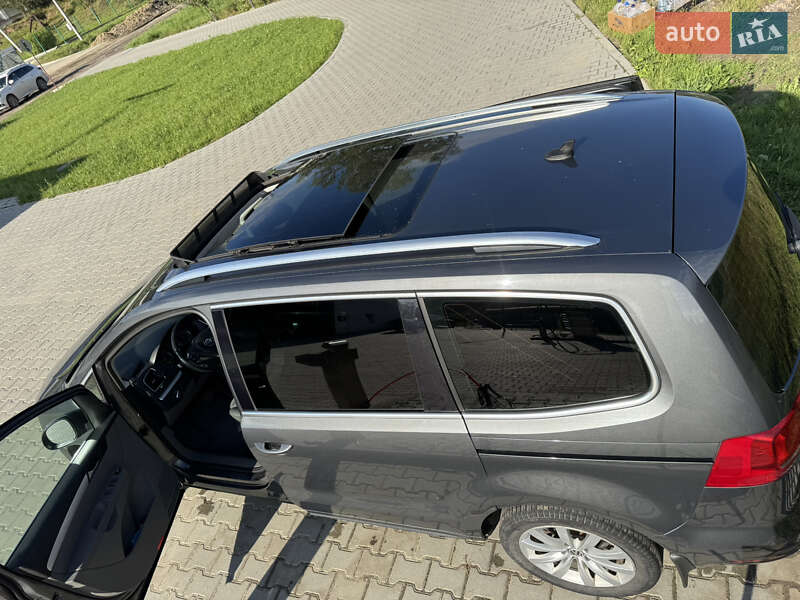 Мінівен Volkswagen Sharan 2012 в Львові