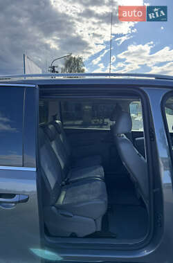 Мінівен Volkswagen Sharan 2012 в  фото 31 Мінівен Volkswagen Sharan 2012 в