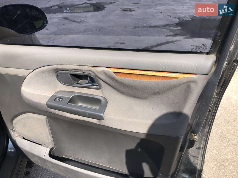 Минивэн Volkswagen Sharan 2007 в Романове