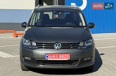 Минивэн Volkswagen Sharan 2013 в 