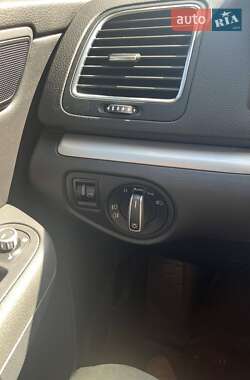 Минивэн Volkswagen Sharan 2015 в 