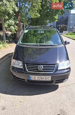 Минивэн Volkswagen Sharan 2008 в Черновцах
