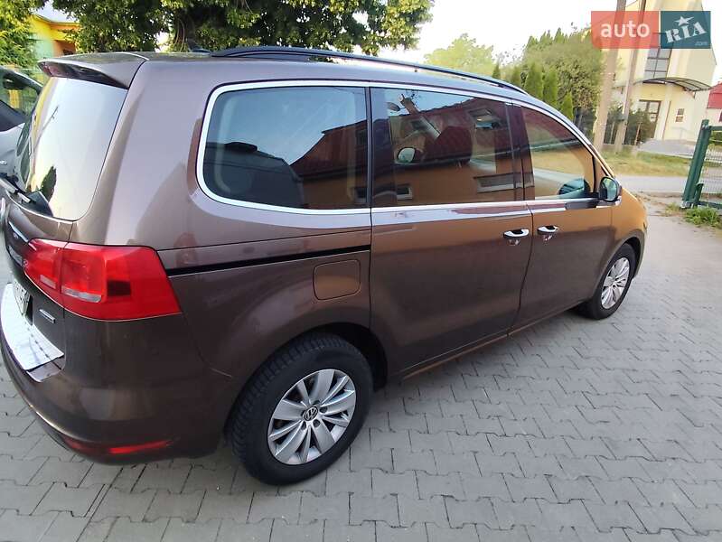Мінівен Volkswagen Sharan 2011 в Мукачевому