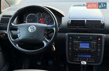 Минивэн Volkswagen Sharan 2009 в 