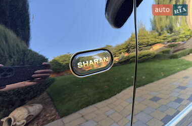 Минивэн Volkswagen Sharan 2009 в 