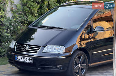 Минивэн Volkswagen Sharan 2009 в 
