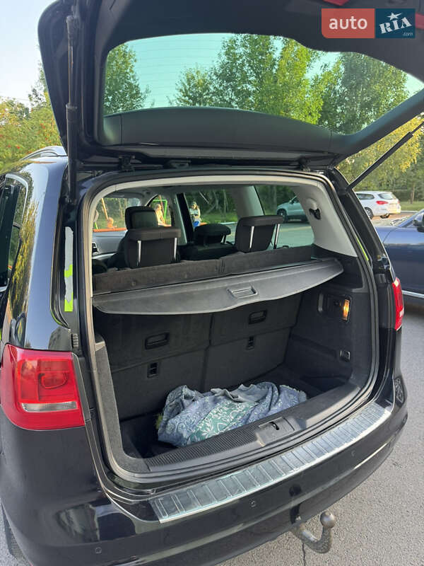 Минивэн Volkswagen Sharan 2015 в Ровно