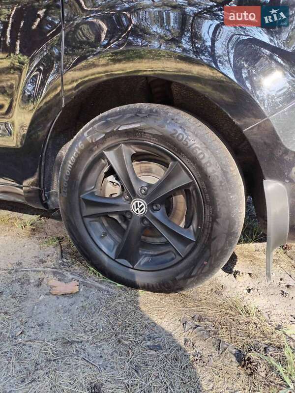 Минивэн Volkswagen Sharan 2013 в Звягеле