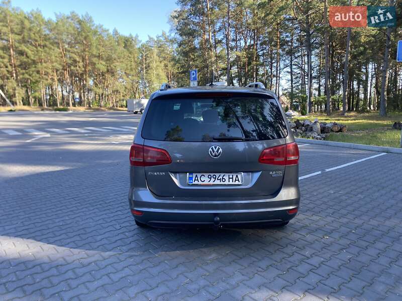 Минивэн Volkswagen Sharan 2010 в Маневичах