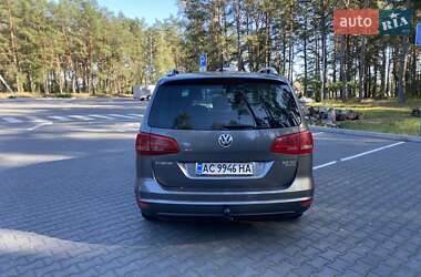 Минивэн Volkswagen Sharan 2011 в 