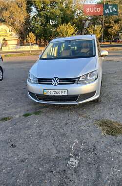 Минивэн Volkswagen Sharan 2011 в 