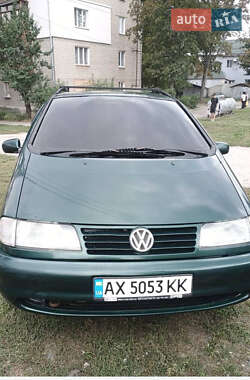 Мінівен Volkswagen Sharan 1998 в Харкові