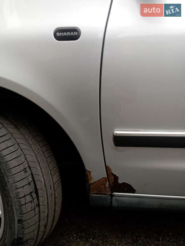 Мінівен Volkswagen Sharan 2007 в Києві