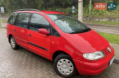 Минивэн Volkswagen Sharan 1998 в Львове
